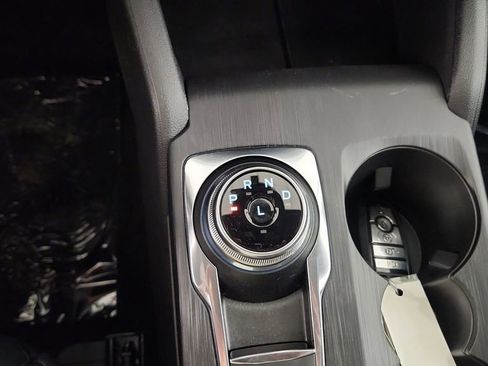 New 2026 Ford Escape ST-Line w/ Tech Pack #1 image 28