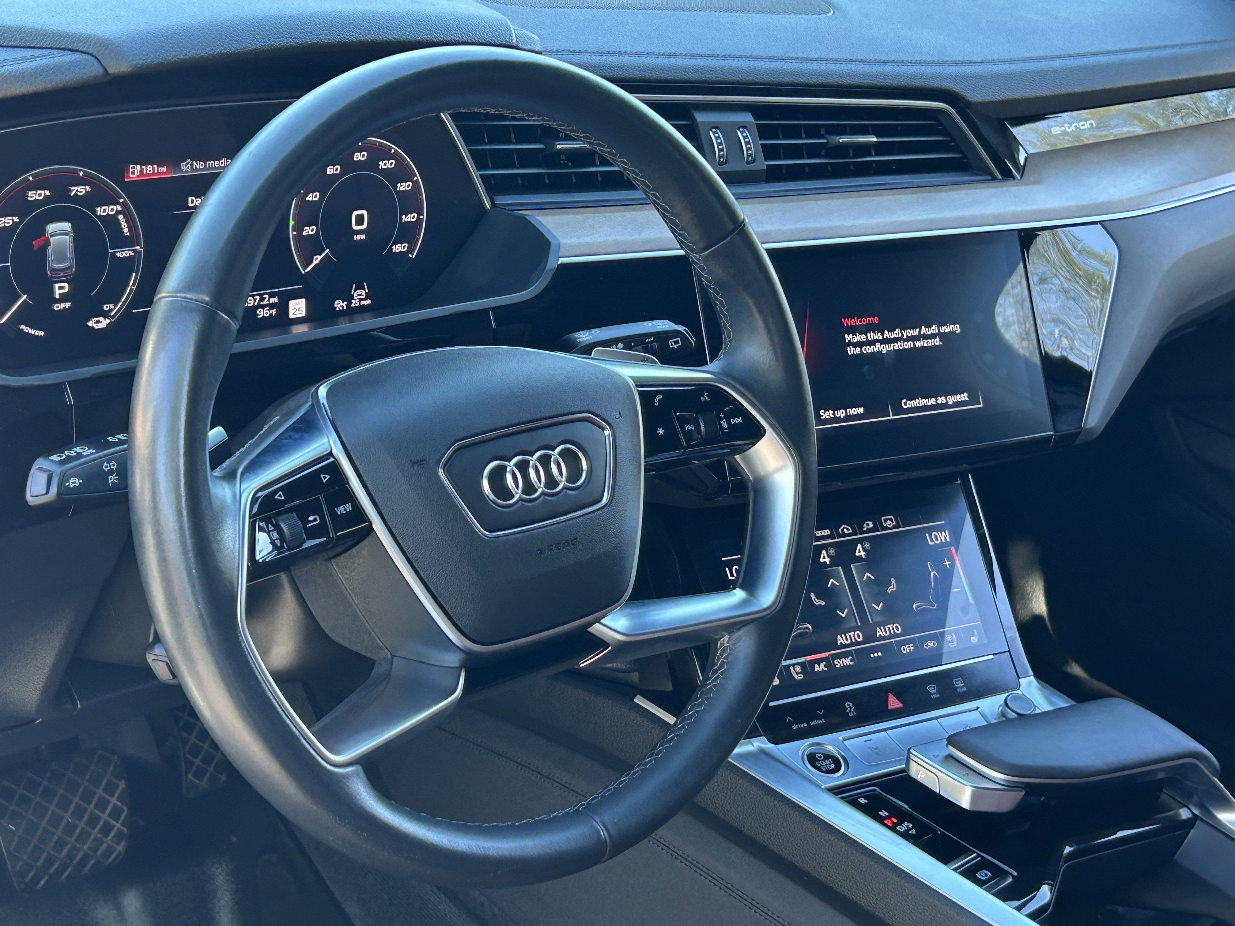 Used 2024 Audi Q8 e-tron Premium Plus w/ Premium Plus Package AWD/4WD image 27