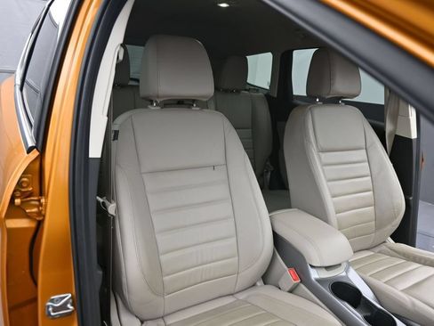 Used 2016 Ford Escape SE w/ SE Leather Comfort Package AWD/4WD image 21