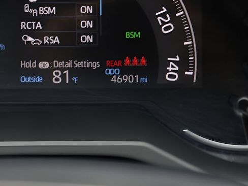 Certified 2024 Toyota RAV4 XLE AWD/4WD image 32