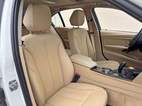 Used 2014 BMW 328d Sedan RWD image 34