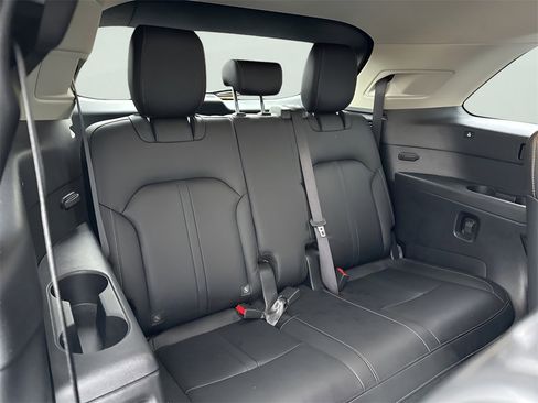 Used 2025 MAZDA CX-90 3.3 Turbo w/ Preferred Package image 12