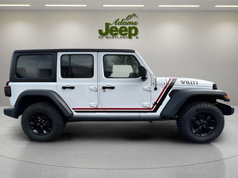 Used 2021 Jeep Wrangler Unlimited Sport image 6