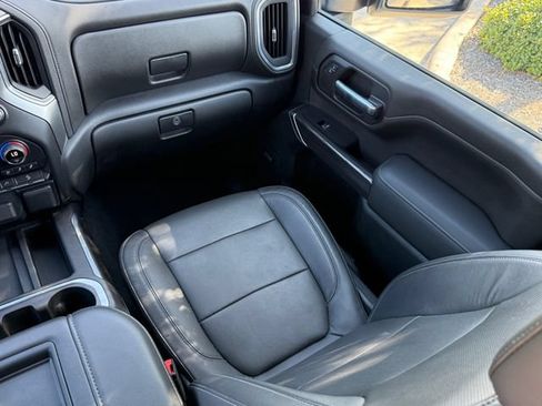 Used 2020 Chevrolet Silverado 2500 LTZ w/ LTZ Plus Package AWD/4WD image 28