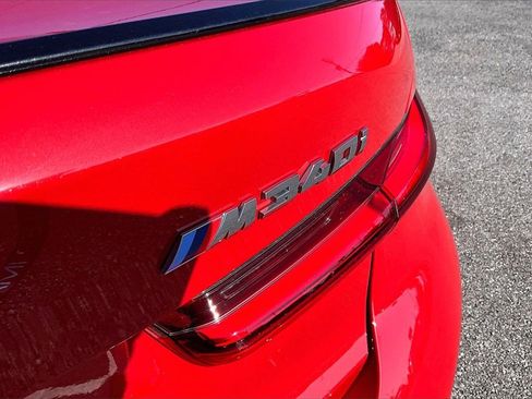 Used 2023 BMW M340i xDrive image 27