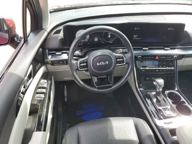 Used 2022 Kia Carnival SX Prestige FWD image 11