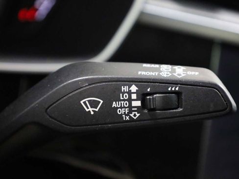 Used 2022 Audi Q3 2.0T Premium w/ Convenience Package AWD/4WD image 27