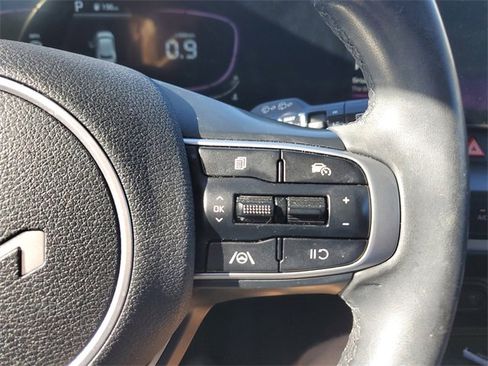 Certified 2023 Kia Sportage EX image 25