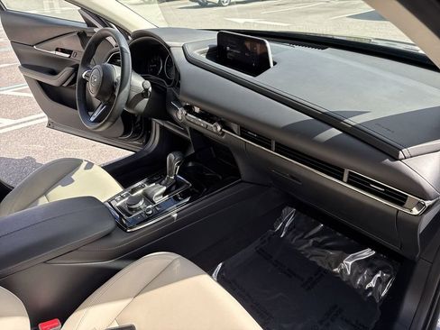 Certified 2025 MAZDA CX-30 AWD 2.5 S w/ Preferred Package image 33