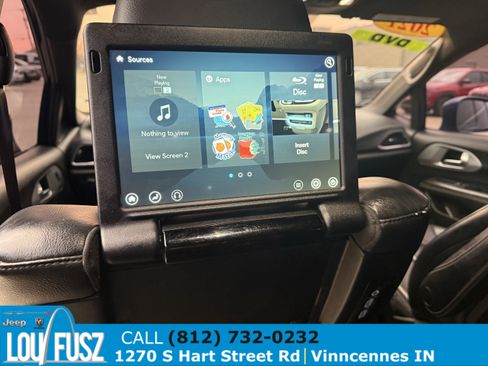 Used 2021 Chrysler Pacifica Touring-L w/ Uconnect Theater Family Group image 15