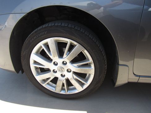 Used 2015 Nissan Sentra SL FWD image 5