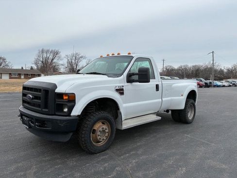 Used 2008 Ford F350 XL image 1