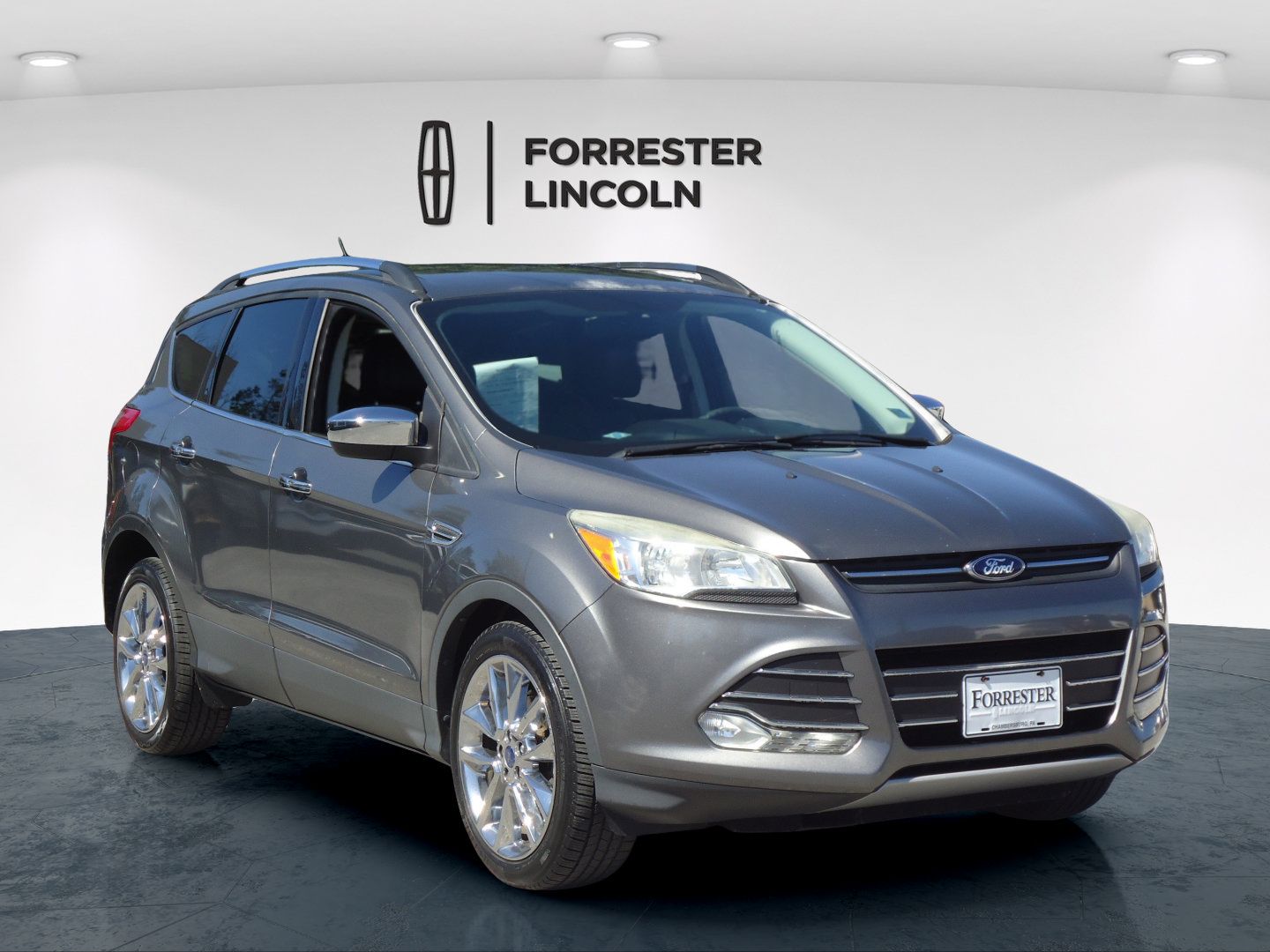 Used 2014 Ford Escape SE w/ SE Chrome Package FWD image 1