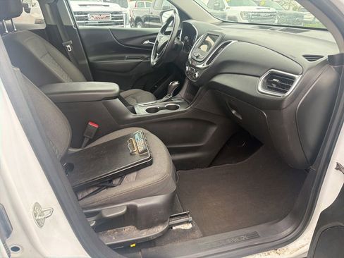 Used 2019 Chevrolet Equinox LT AWD/4WD image 21
