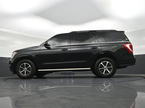 Used 2020 Ford Expedition XLT w/ Equipment Group 201A RWD image 24