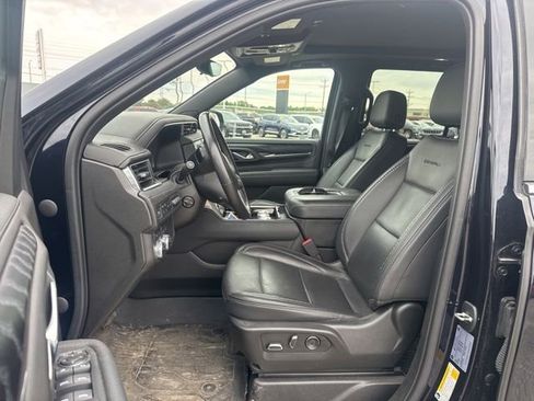 Used 2021 GMC Yukon Denali w/ Denali Premium Package AWD/4WD image 7
