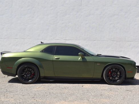 Used 2021 Dodge Challenger R/T Scat Pack w/ Dynamics Package RWD image 6