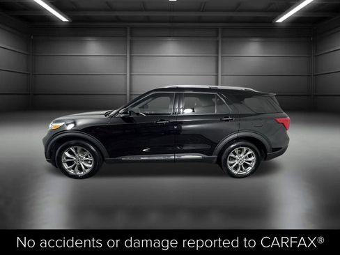 Used 2023 Ford Explorer Limited w/ Limited Technology Package image 3