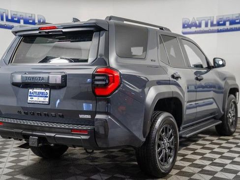 Used 2025 Toyota 4Runner SR5 image 9