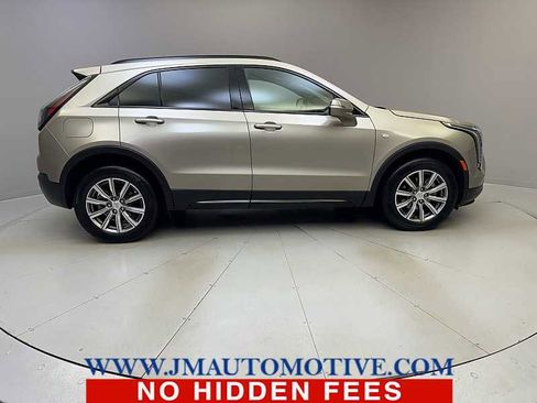 Used 2023 Cadillac XT4 Sport w/ Trailering Package AWD/4WD image 6