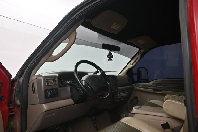 Used 2004 Ford F250 XLT AWD/4WD image 16
