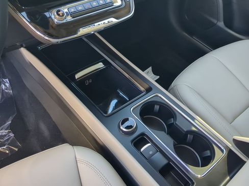 New 2026 Lincoln Corsair Premiere FWD image 20