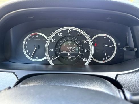 Used 2013 Honda Accord LX image 16