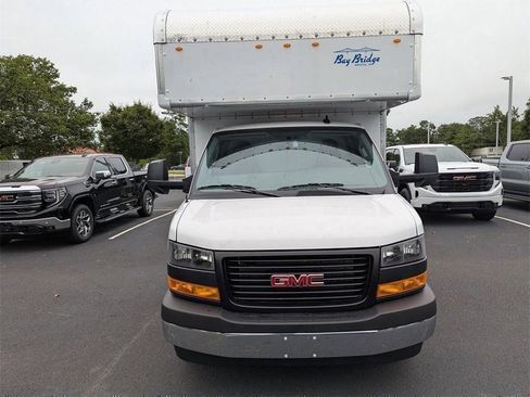 New 2025 GMC Savana 3500 Extended w/ Power Convenience Package RWD image 3