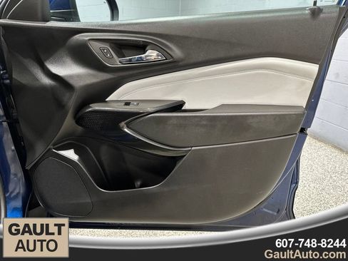 Used 2024 Chevrolet Trax LT w/ Driver Confidence Package FWD image 16