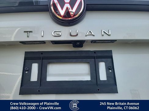 Certified 2026 Volkswagen Tiguan SEL R-Line AWD/4WD image 28