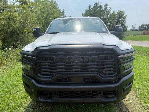Used 2025 RAM 2500 Tradesman w/ Safety Group AWD/4WD image 9
