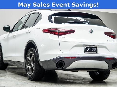 Used 2023 Alfa Romeo Stelvio Ti AWD/4WD image 10