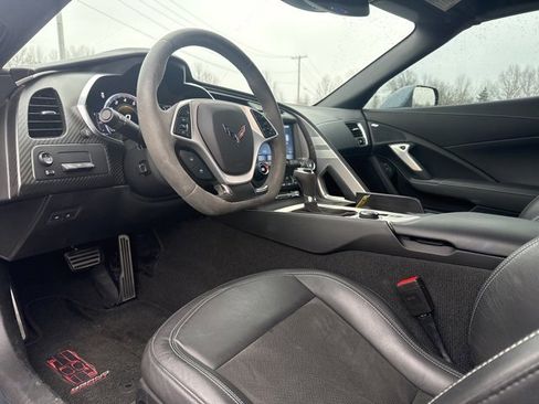 Used 2019 Chevrolet Corvette Grand Sport image 10