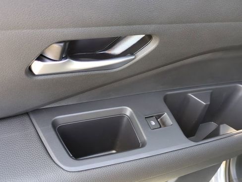 New 2026 Nissan Pathfinder SL FWD image 15
