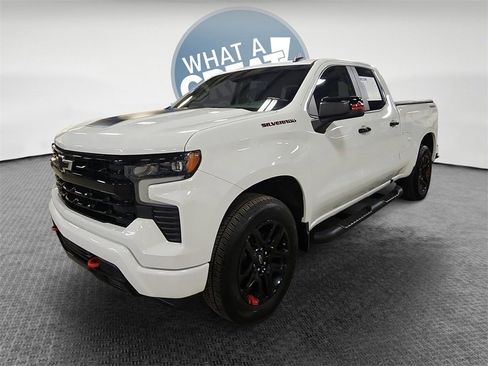 Certified 2023 Chevrolet Silverado 1500 RST w/ Redline Edition image 8