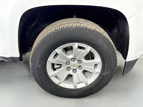 Used 2022 Chevrolet Colorado LT w/ Fleet Safety Package image 31