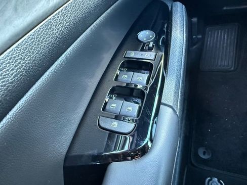 Used 2023 Kia Sportage X-Line image 17