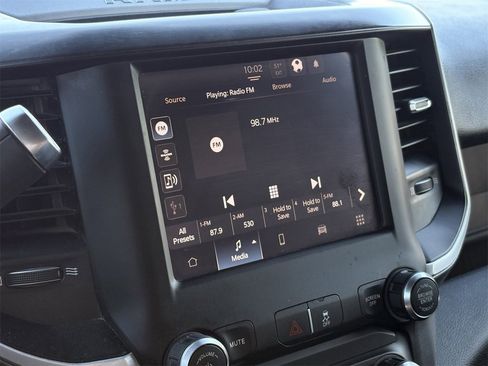 Used 2022 RAM 2500 Big Horn w/ Cold Weather Group image 20