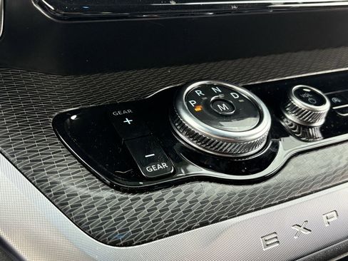 New 2026 Ford Expedition Max Platinum w/ Stealth Appearance Package image 17