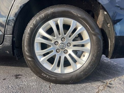 Used 2017 Toyota Sienna XLE w/ XLE Navigation Package image 10