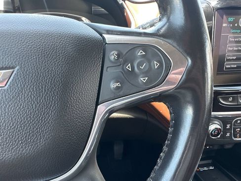 Used 2019 Chevrolet Traverse High Country w/ LPO, 'HIT The Road' Package AWD/4WD image 18