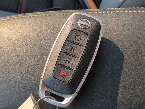 Certified 2023 Nissan Kicks SR w/ SR Premium Package FWD image 28