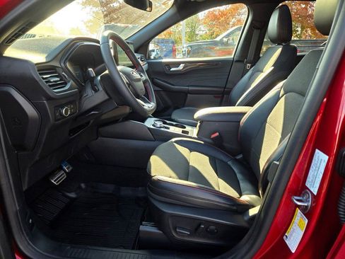 Certified 2023 Ford Escape ST-Line w/ Tech Pack #1 image 21