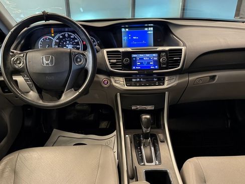 Used 2015 Honda Accord EX-L image 9