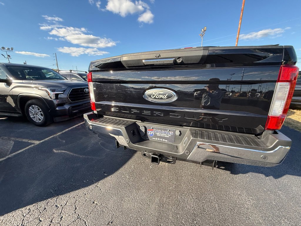 Used 2019 Ford F250 XLT w/ XLT Premium Package AWD/4WD image 4