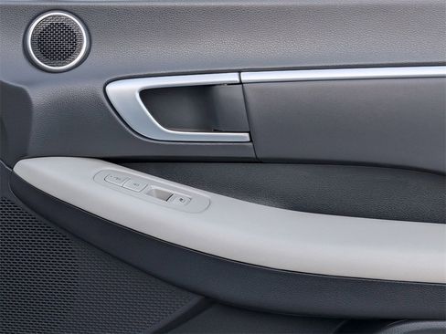 Used 2025 Hyundai Sonata SEL image 32