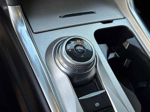 Certified 2022 Ford Explorer XLT w/ Equipment Group 202A image 15