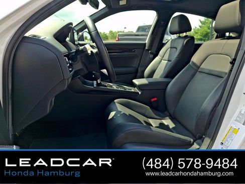Used 2025 Honda Civic Sport Touring image 14