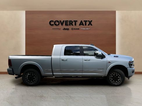 Used 2026 RAM 3500 Limited AWD/4WD image 6