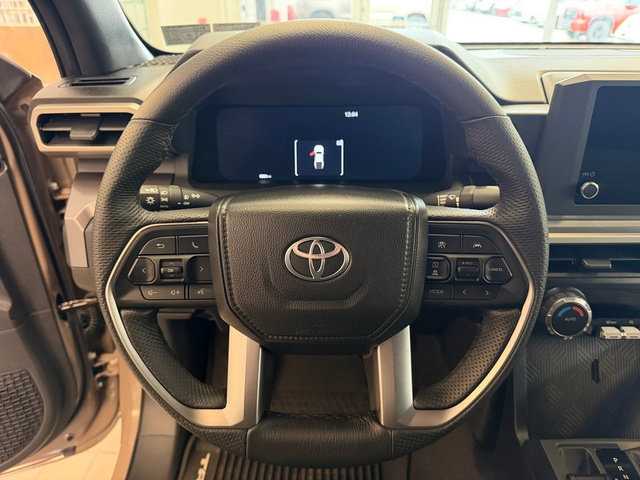 Certified 2026 Toyota Tacoma TRD Off-Road AWD/4WD image 23